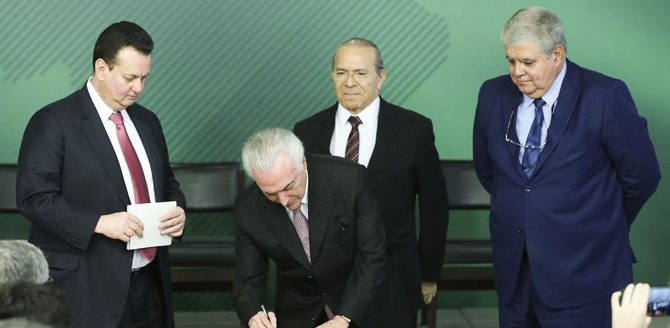 O que muda e quando começa a valer lei de proteção de dados pessoais sancionada pelo presidente Temer